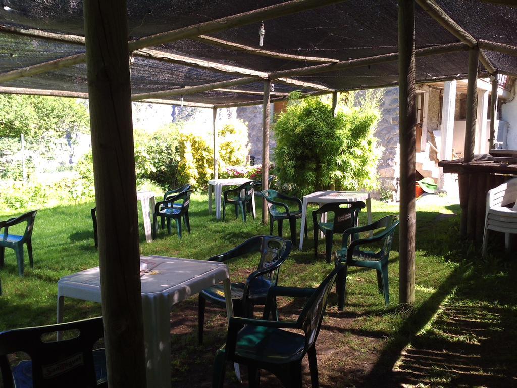 Pension Pallaruelo Saravillo Bagian luar foto